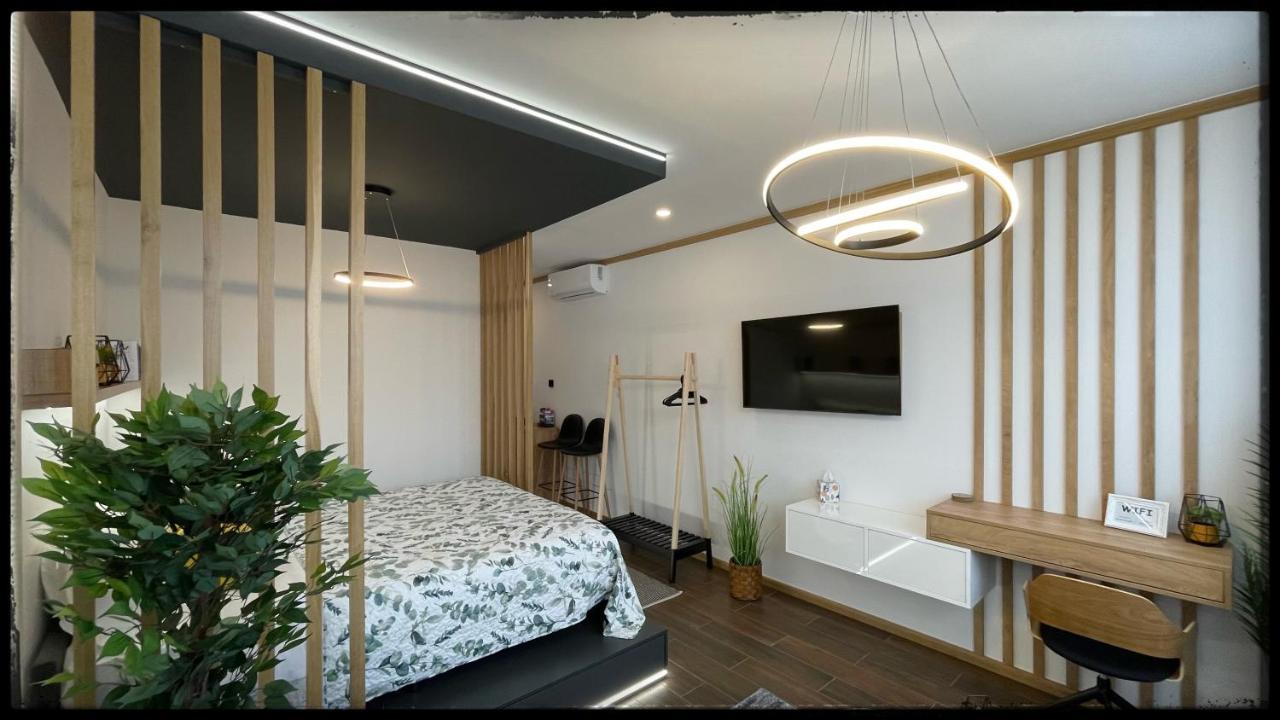 Good Knight Apartman Apartman Szeged Kültér fotó