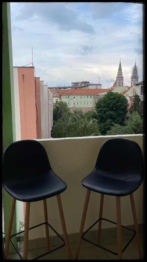 Good Knight Apartman Apartman Szeged Kültér fotó